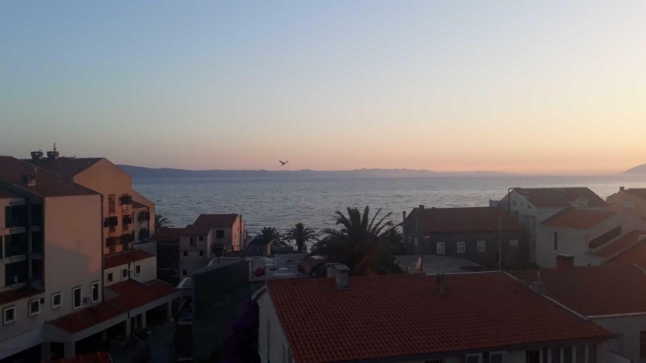 Apartments And Room Sun & Sea Podgora Exteriör bild